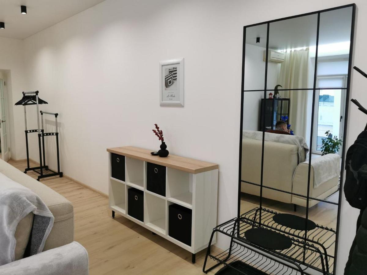 Soborna Apartment Rivne Exteriör bild