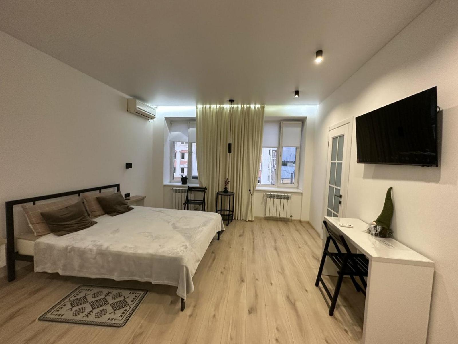 Soborna Apartment Rivne Exteriör bild